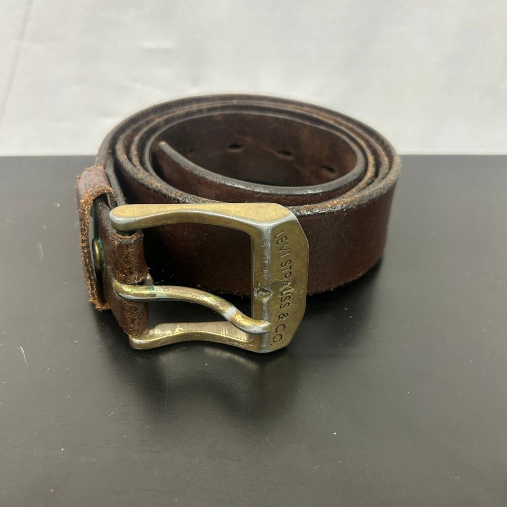 Levi's Italian Brown Leather Belt USA Made Vintage 1.5" Wide Gold Buckle Size 40
